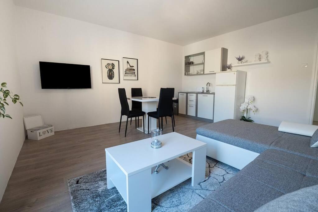 Apartman Iva Zadar Exterior foto